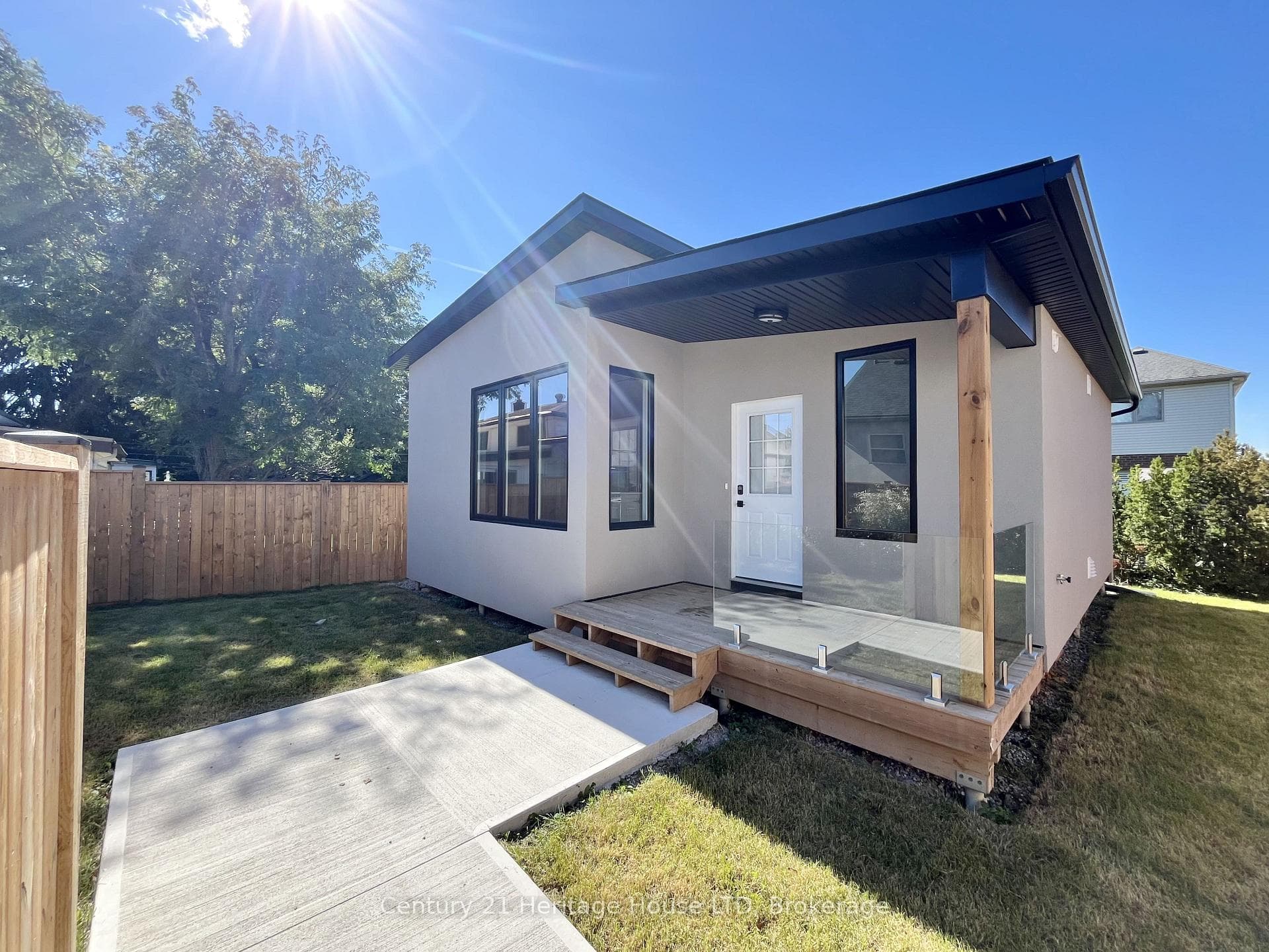 26B Valley Road, St. Catharines, ON L2S 1Y6