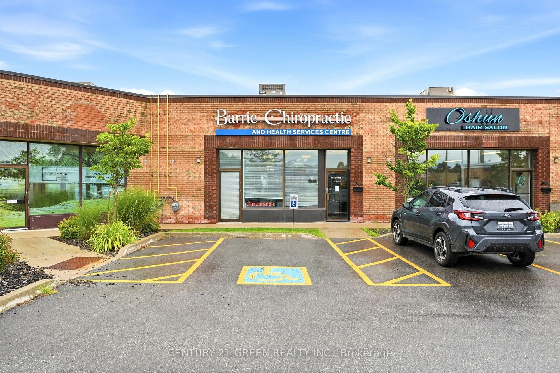 55 Cedar Pointe Drive 604, Barrie, ON L4N 5R7