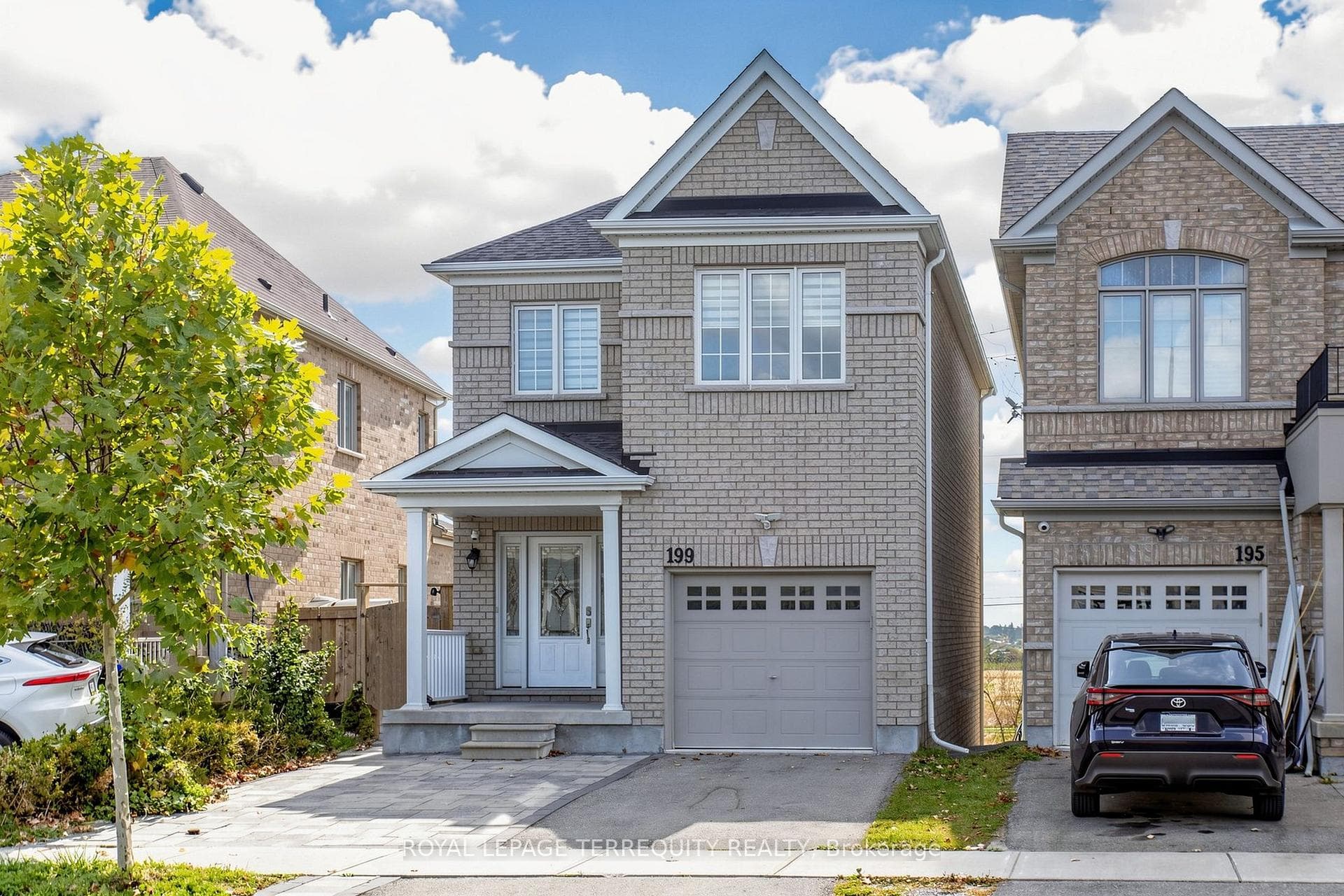 199 Armstrong Crescent, Bradford West Gwillimbury, ON L3Z 0L3