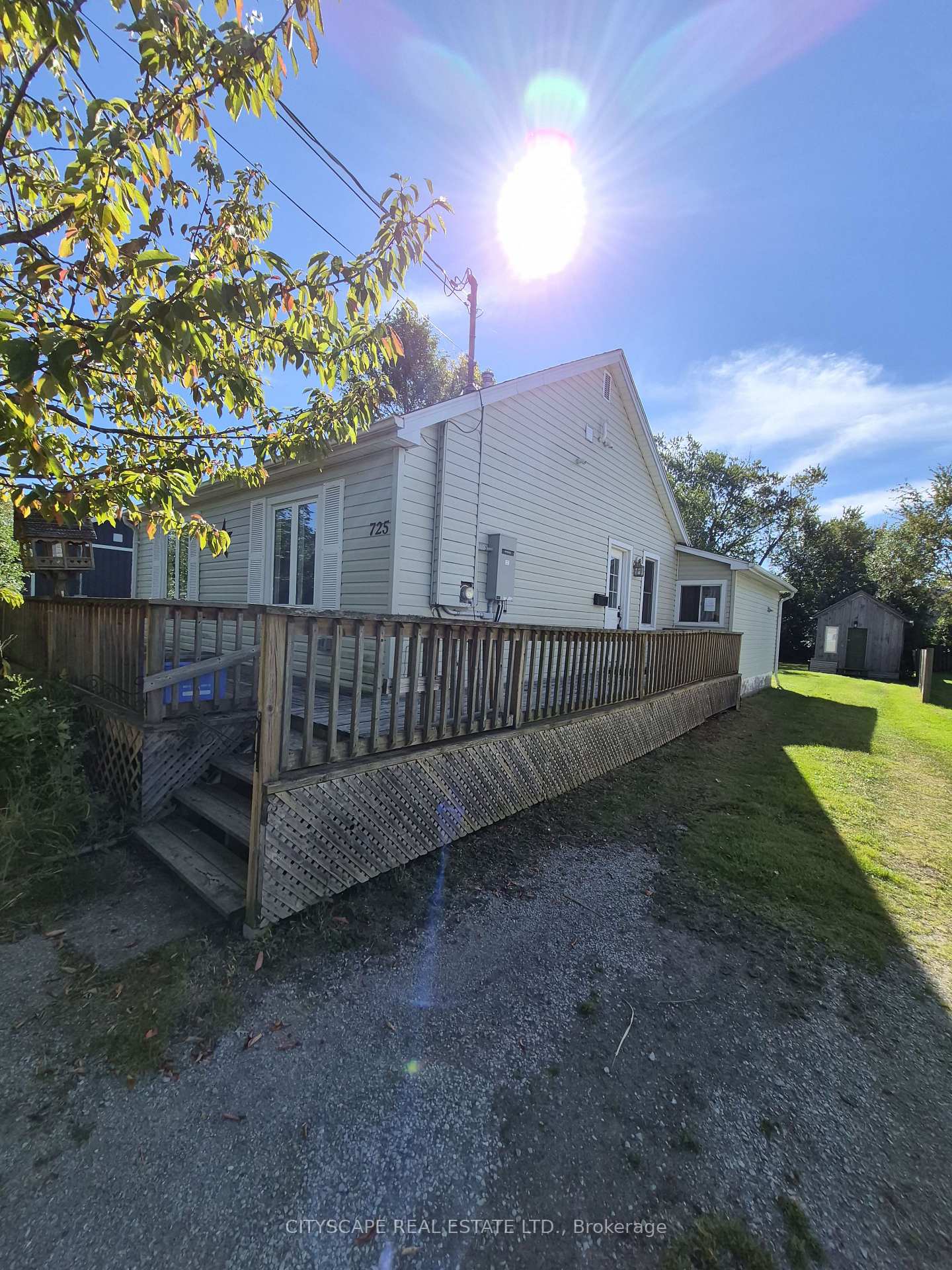 725 Dominion Road, Fort Erie, ON L2A 1G9