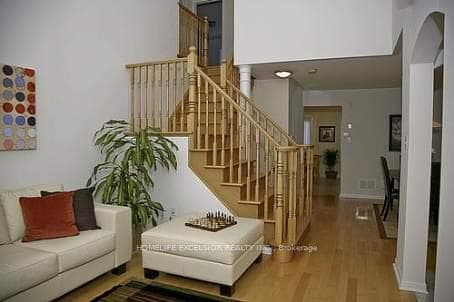 31 Baintree Street (Main), Markham, ON L6E 1G5