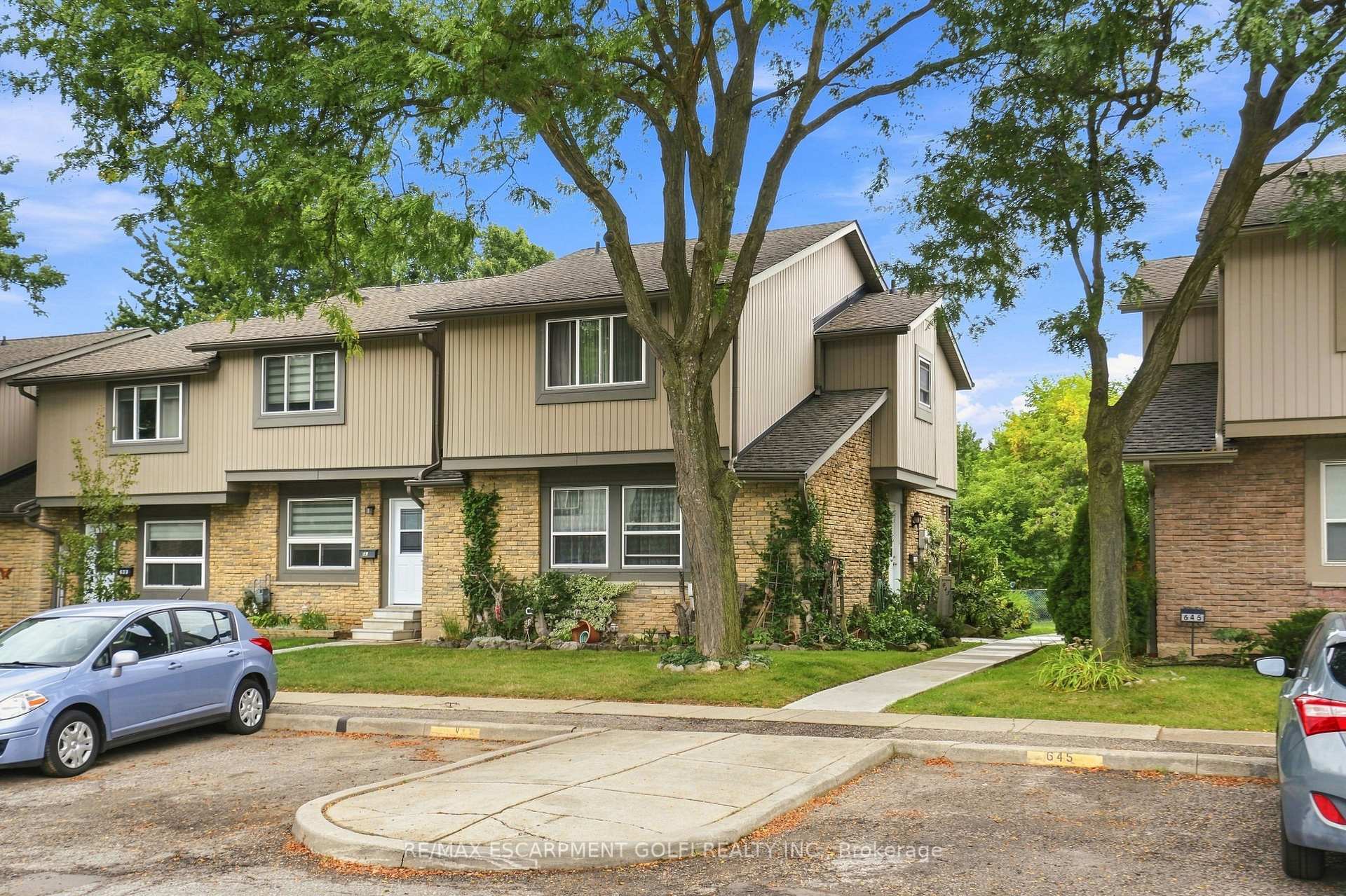 643 Woodward Avenue, Milton, ON L9T 3K4